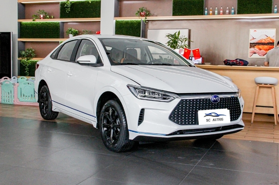 左ステアリング エネルギーSUV BYD E2 高級EV 電動駐車ブレーキ 中国電動SUV