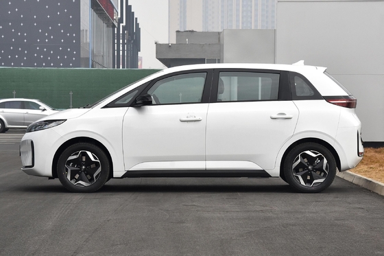エネルギー用車 5人乗り MPV 左走 5ドア BYD D1 高速豪華車