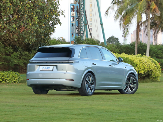 2024 リー L7 高級電動車 4WD リシアン L6 ハイブリッド型 SUV