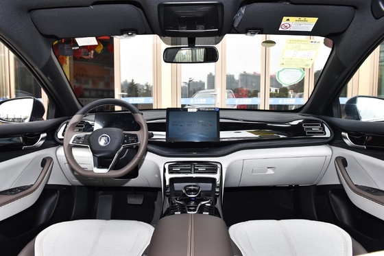 2024 BYD QIN Plus DM-i Honor Edition 55kmリードランゲージ 4ホイール車両 正常クルーズコントロール