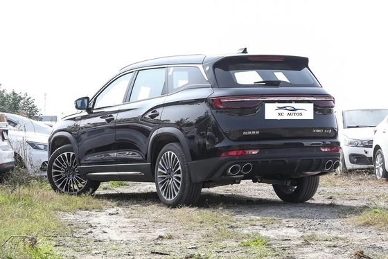 SUV Chery Jetour X90 ESCとマイレージ 1-25000マイルでガソリン自動車