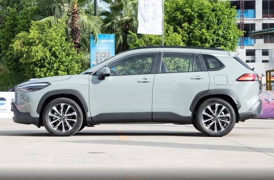 最高トヨタヒルクス フラグシップコロラ コンパクトSUV トヨタコロラとガソリンエンジン