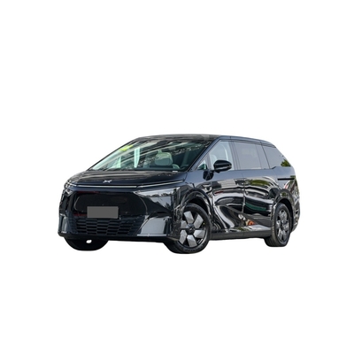7人座と3160mmのホイールベースを持つ素晴らしい価値Xpeng X9 EV MPV