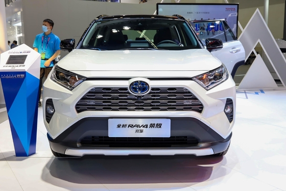 多色トヨタ RAV4 2020 LHD 5人座 高級 ロングファング 電動ステアリングシステム
