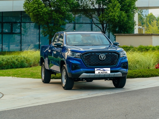 2024 チャンガンハンター F70 ナイト エディション 4x4 自動ギアボックスとTPMS付きピックアップトラック