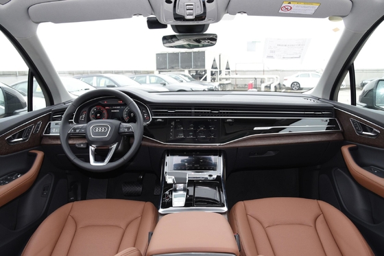 ESC 電子安定制御システム はい 2024 アウディ Q7 ガソリン 中古車 価格