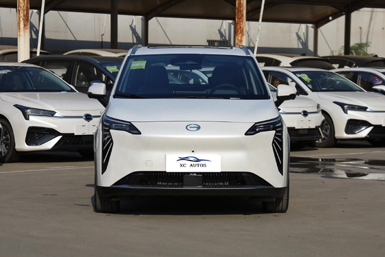 GAC AION Y セダン EVカー タッチスクリーンと電気駐車ブレーキの電気自動車