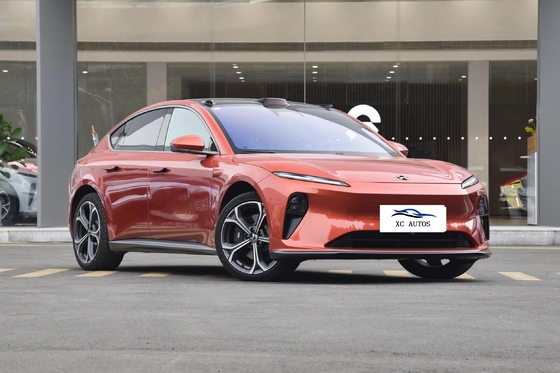 複数のリンクのバックサスペンション NIO ET5 セダン 2024 ウェイライ電気自動車