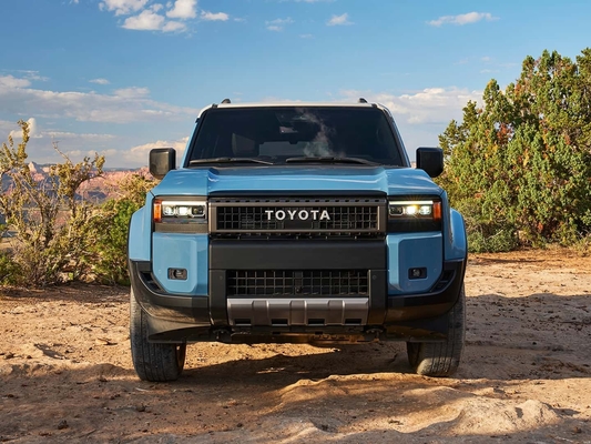 2024 トヨタ・プラド SUV 自動車 アクセサリー 自動トランスミッションのガソリンエンジン