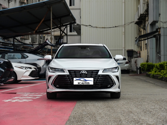 トヨタ・アバロン 高級車 6つのエアバッグと低走行距離 1-25000マイル 最高状態