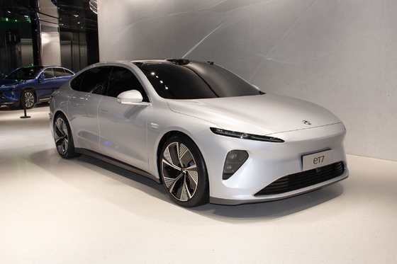 電動コピロットの座席調整 タッチスクリーン 高級EVセダン車 ニオ Et7