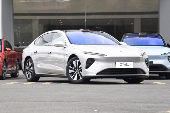 高速豪華 ニーオ Et7 エネルギー 車両 4WD 電動車 電気駐車ブレーキ