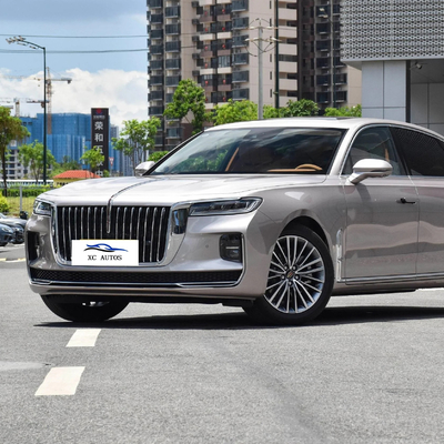 車両 香港H9 690km 長距離 4人座電動SUV タッチスクリーン