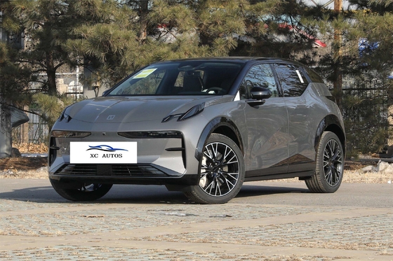 ジーリーゼークX 電動車EV カー コンパクトSUV 656km CTLC 純電動 クルージングレンジ