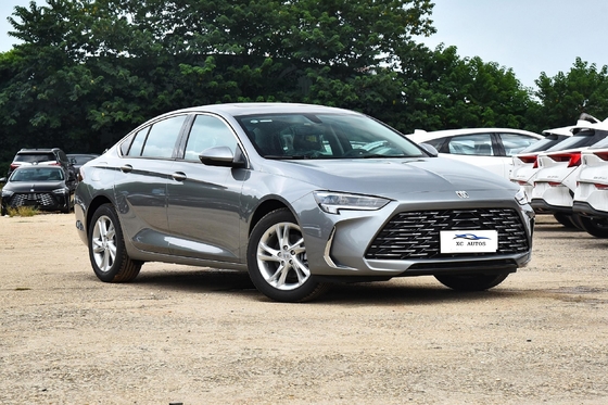 コンパクトSUV ブイーク・レガル 2024 25t スーパースピード 中古セダン 燃料車 ガソリン車