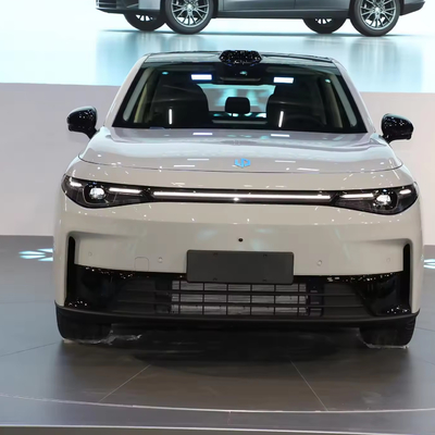 2023 Leapmotor C11 C01 T03 電動車 360° 後部カメラと運転席調整