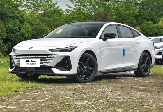 タッチスクリーン はい CHANGAN UNI-V エクサルトバージョン 1.5T 188hp L4 5ドア 5座ヘッチバック