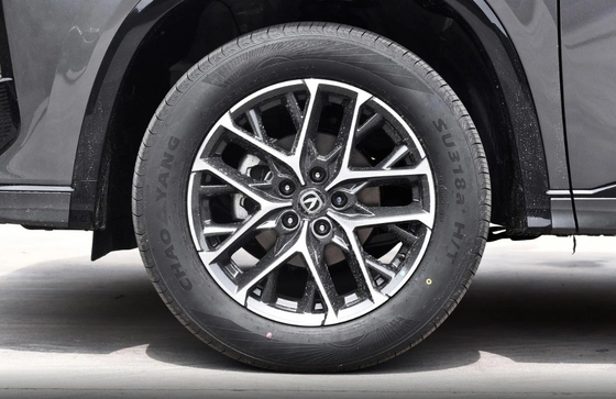 CHANGAN CS75 PLUS 2024 3rd Gen. チャンピオン 編集 1.5T オートマティック インテリジェントドライブ パワーリーダー Ver. 1.5T 188hp L4 SUV