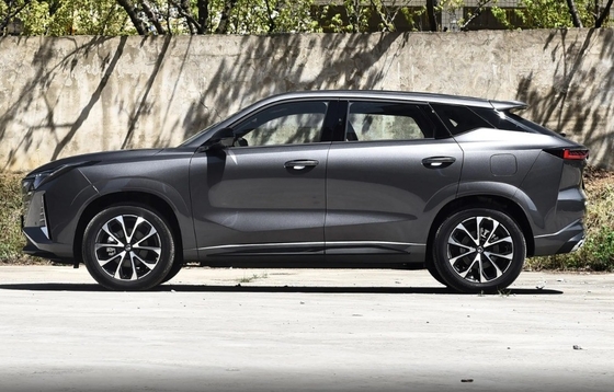 チェンガン UNI-Z PHEV 2024 ブルーワイルドiDD 125KM スーパーバージョン コンパクトSUV 1.5L 98hp L4