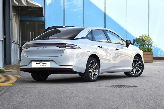 皮の座席 前ドラム 後ドラムブレーキ付きの電動車