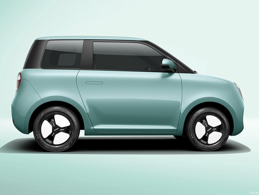 チェンガン ルミン ハッチバック 電動車 電気自動車 セダン フロント 4 リア 4 レーダー