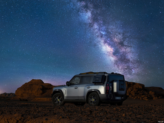 Jetour T2 トラベラー 1.5T/2.0T DCT エンジン 2WD/4WD マルチリンク 後部サスペンション トーク 290NM
