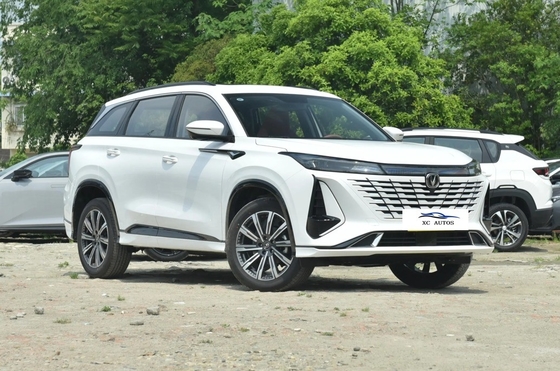 オートマティック エクサルトバージョン 1.5T 188hp L4  benzin コンパクトSUV CHANGAN CS75 PLUS 2023 3rd Gen
