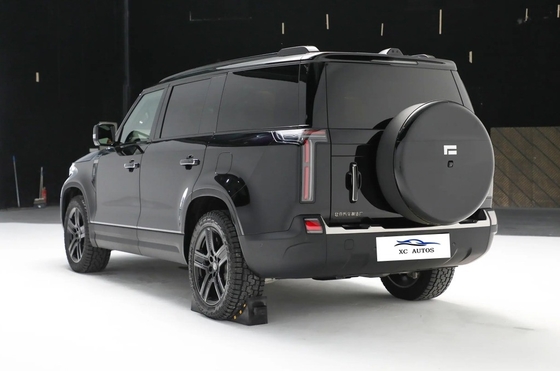 中型SUV 双エンジンの4WD電動車 4シリンダーとシングルスピードギアボックス