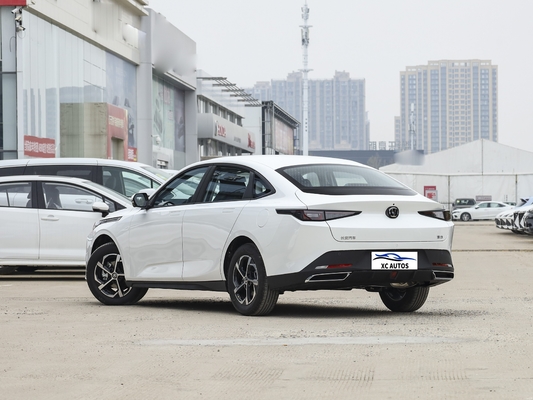 チェンガン EADO 1.5T GDI DCT 左方向セダン 4ドア 5座 ガソリンカー