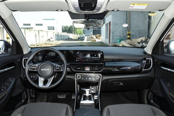 革シート キアセルトス SUV 1.5L 115hp 燃料車 スポーツセルトスの自動ギアボックス