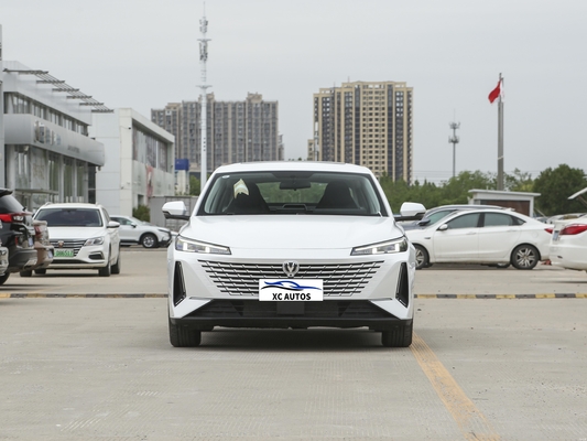 2023年 チャンガン・イダ Gdi Dct フラグシップモデル 5席セダン 1.5T エンジンとLEDカメラ