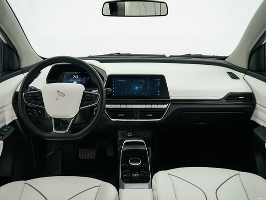 Xinte 2020 Qi Neng GEV 1 Euro VI 305KM 5ドア 4人乗りハッチバック