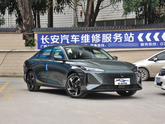 チェンガン・イダ スポーツカー 2023 AWD 多機能ステアリングホイール付きのガソリン車