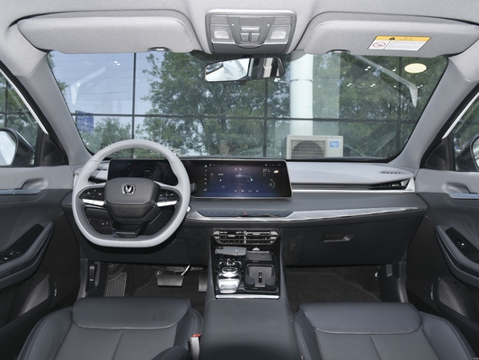 2023 Neta V Rhd Cars EV SUV マクフェルソンフロントサスペンション付きの広場と5席