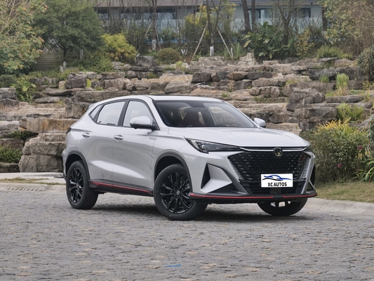 チャンガン・オチャンX5プラス 2024 安全で快適なコンパクトSUV