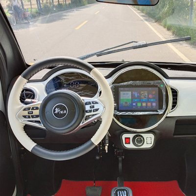 4ドア4席のEVカー ミニ電気自動車 成人のための 最大速度60-120km/h マイル 50km