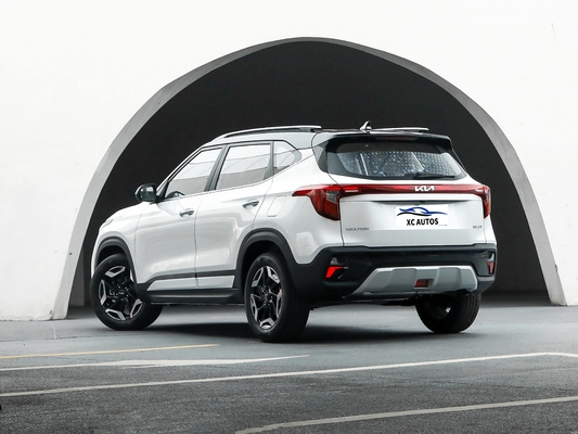 2022年 キア セルトス 2023年 5人乗り ガソリン型SUV セルトス 4385×1800×1650MMサイズ