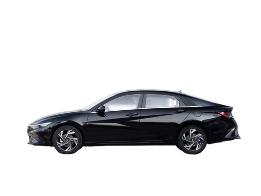 レーダー式 Hyundai Elantra 2024 電気ステアリングシステムとL*W*H mm 4720*1810*1415