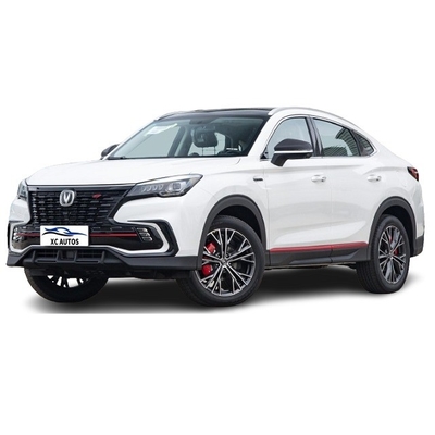 チャンガン CS85 COUPE 1.5T 2WD 中型SUV 138 188PS 最大パワーとタッチスクリーン