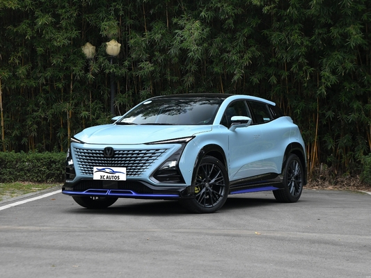 チャンガン UNI-T 1.5T Awd ガソリンSUV LEDヘッドライトとホイールベース 2500-3000mm