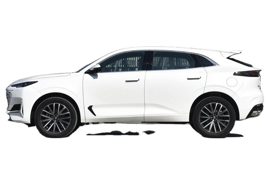 2023年 チャンガン UNI-K ハイブリッド SUV パノラマ式太陽屋根とガソリンマニュアル