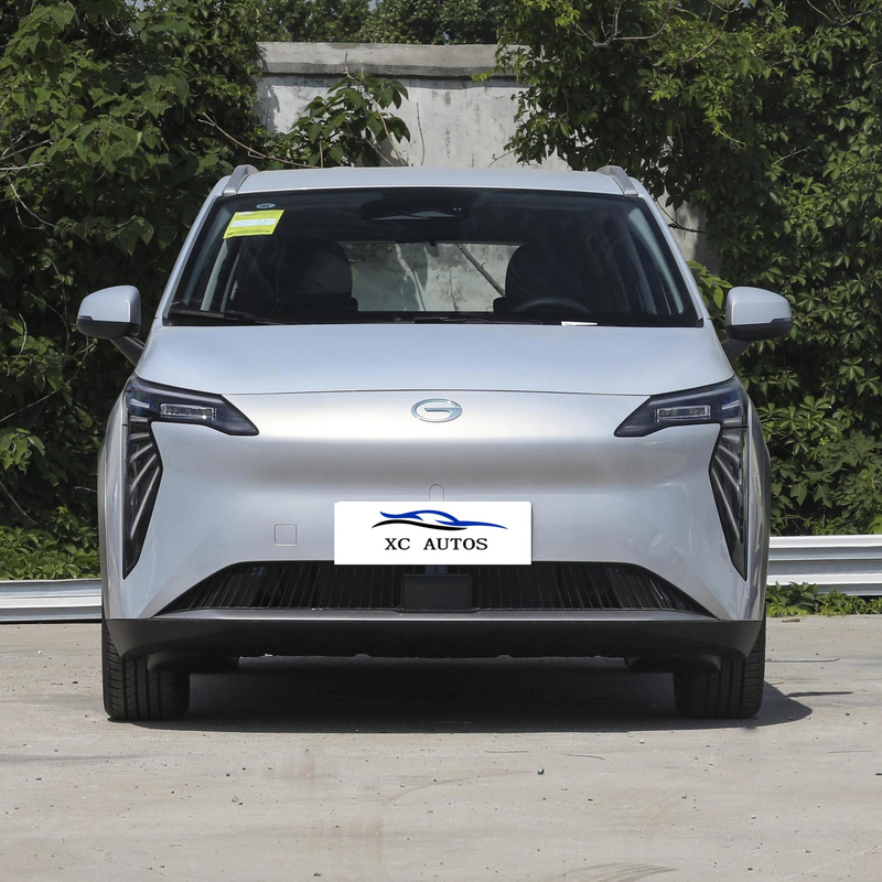 GAC AION Y セダン EVカー タッチスクリーンと電気駐車ブレーキの電気自動車