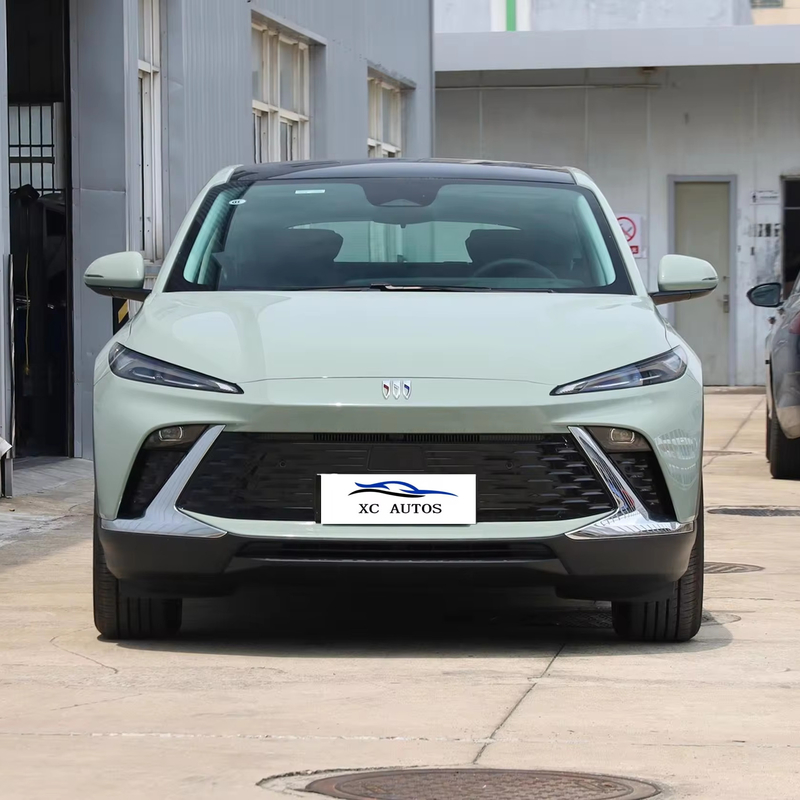 ブイークE4 5ドア5人乗りSUV 高級カーディガン構造とガソリンエネルギータイプ