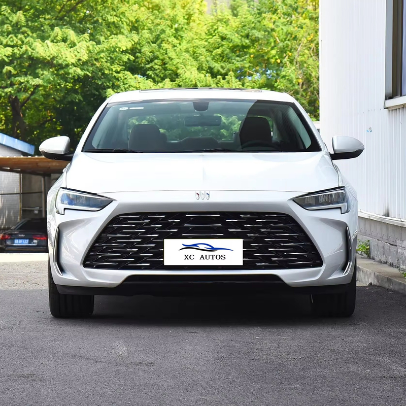 コンパクトSUV ブイーク・レガル 2024 25t スーパースピード 中古セダン 燃料車 ガソリン車