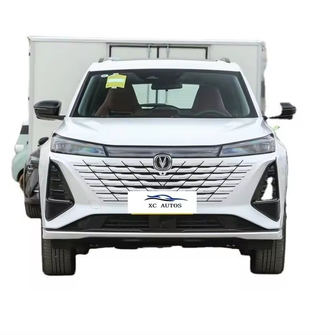 SUV 2024 3rd Gen. チャンピオン 編集 2.0T 自動インテリジェント運転エンジン Ver. 2.0T 233hp L4 CHANGAN CS75 PLUS  benzin
