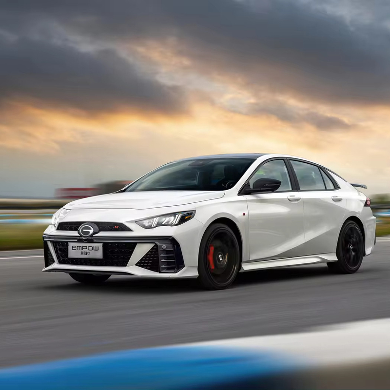 トランプチ エムポウ 1.5t セダン 電気ステアリングシステム 200-250PSの最大パワー