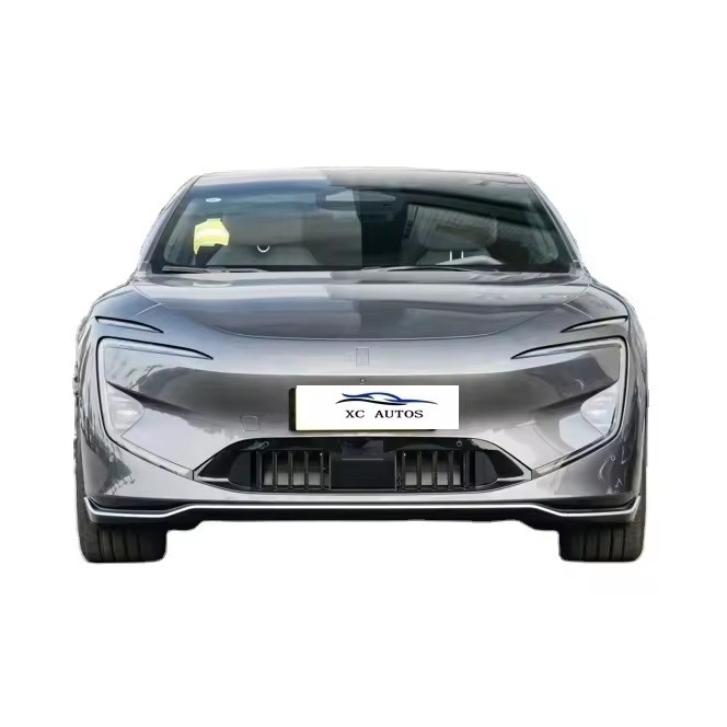 4ドア5座車体構造 アバター12 EV 2024 650 トリプルレーザー 4WD パフォーマンスエディション