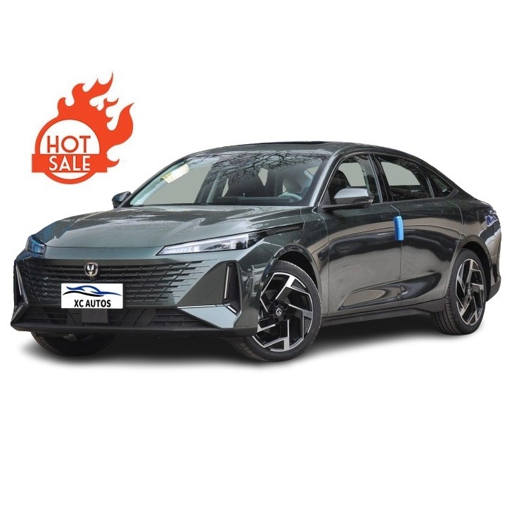 チェンガン・イダ スポーツカー 2023 AWD 多機能ステアリングホイール付きのガソリン車