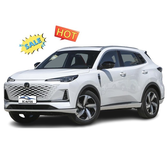 2024 チャンガン CS75プラス 2.0t ガソリン コンパクト SUV アイスイン 8速ATギアボックス メイド