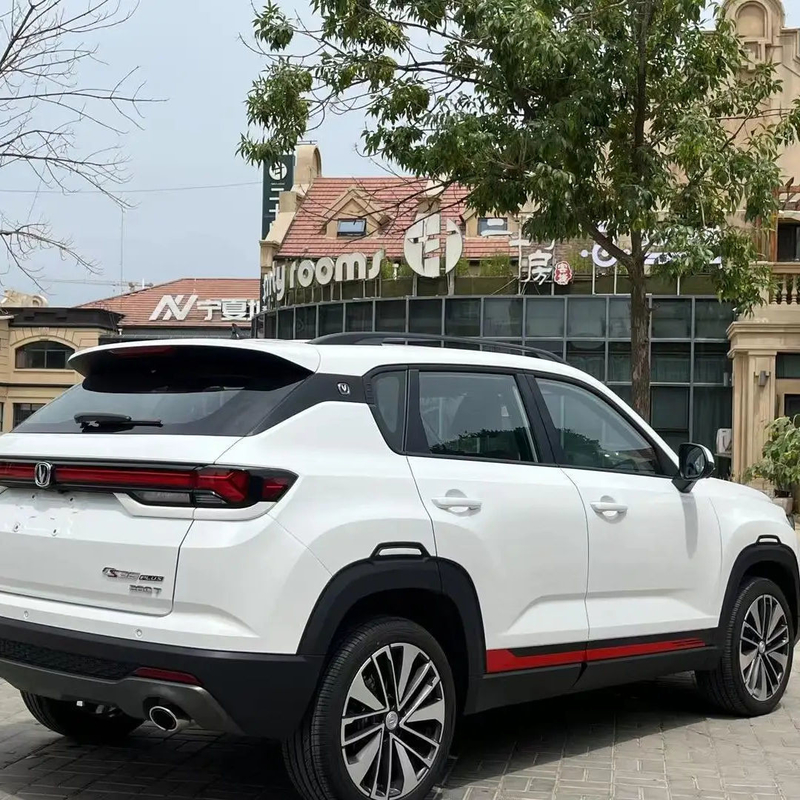 ABSアンチロックブレーキシステム チャンガン CS35プラス SUV 車 360° 後部カメラ 2024年